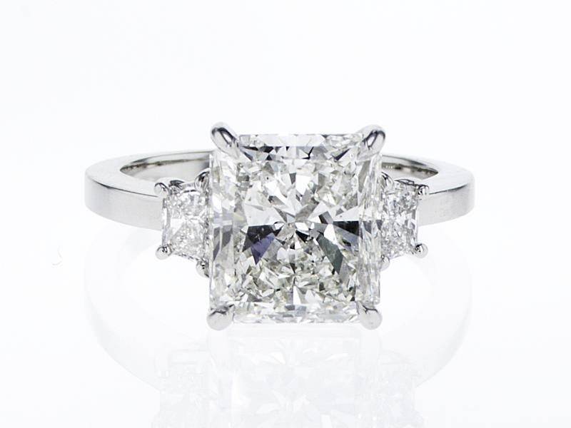 No image available for this item.